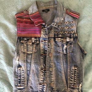 Jean Vest